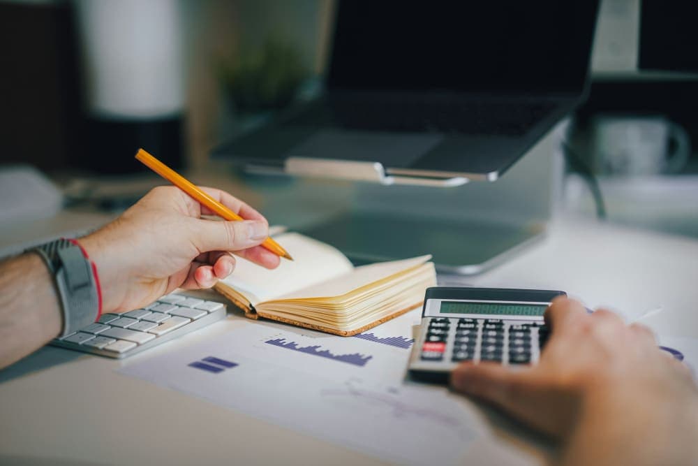 Accounting & Bookkeeping image 1