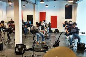 Guitar & Music Lessons image 1